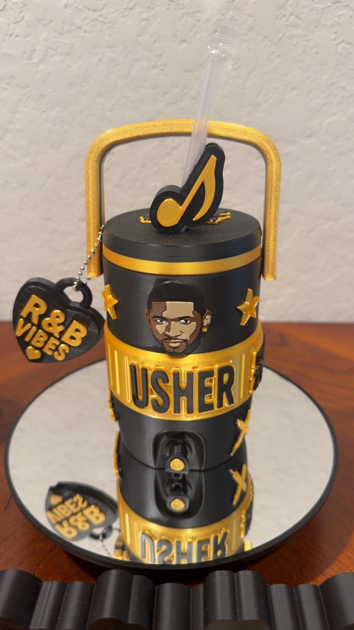 Chris/Usher