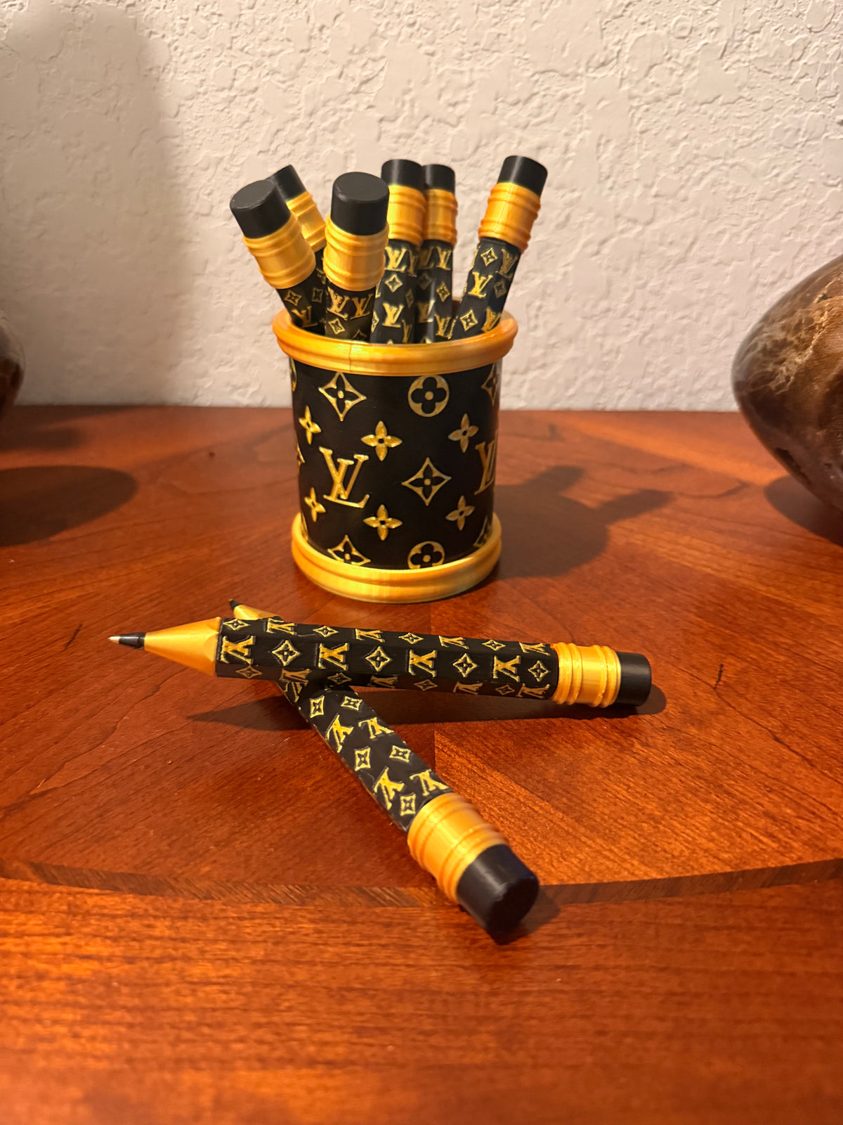 Pen Holder